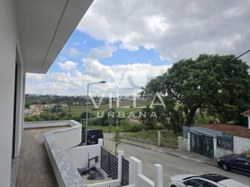 Moradia T3 para Venda em Caparica e Trafaria