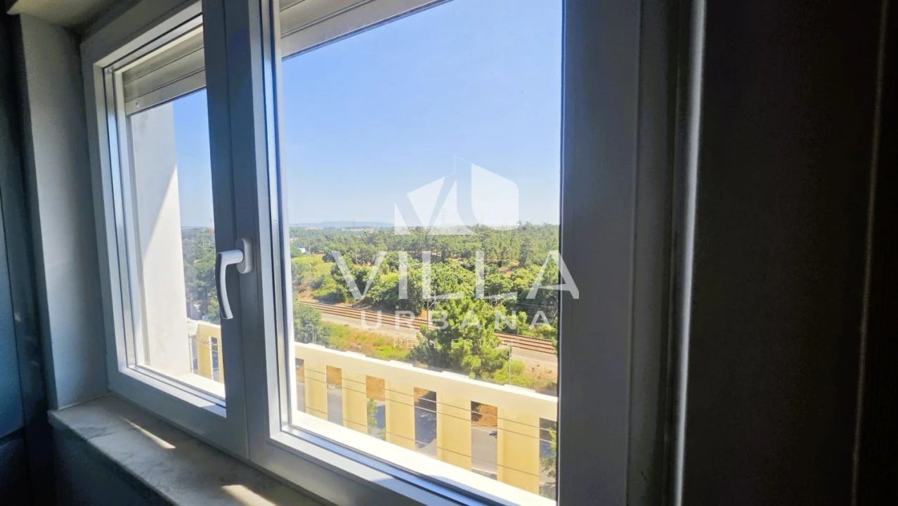 Apartamento T2 para Venda em Amora Foto 4