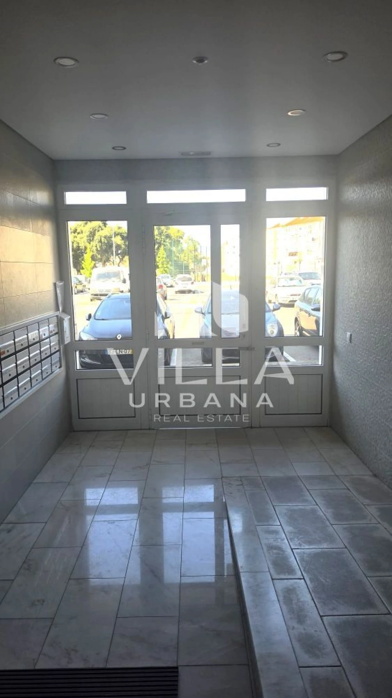 Apartamento T2 para Venda em Amora Foto 14