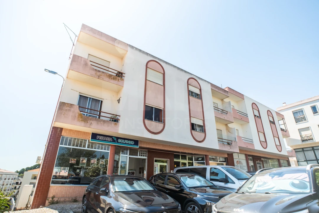 Apartamento T2 para Venda em Cadaval e Pêro Moniz Foto 1