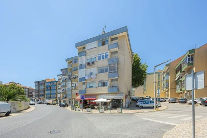 Apartamento T2 para Venda em Póvoa de Santa Iria e Forte da Casa