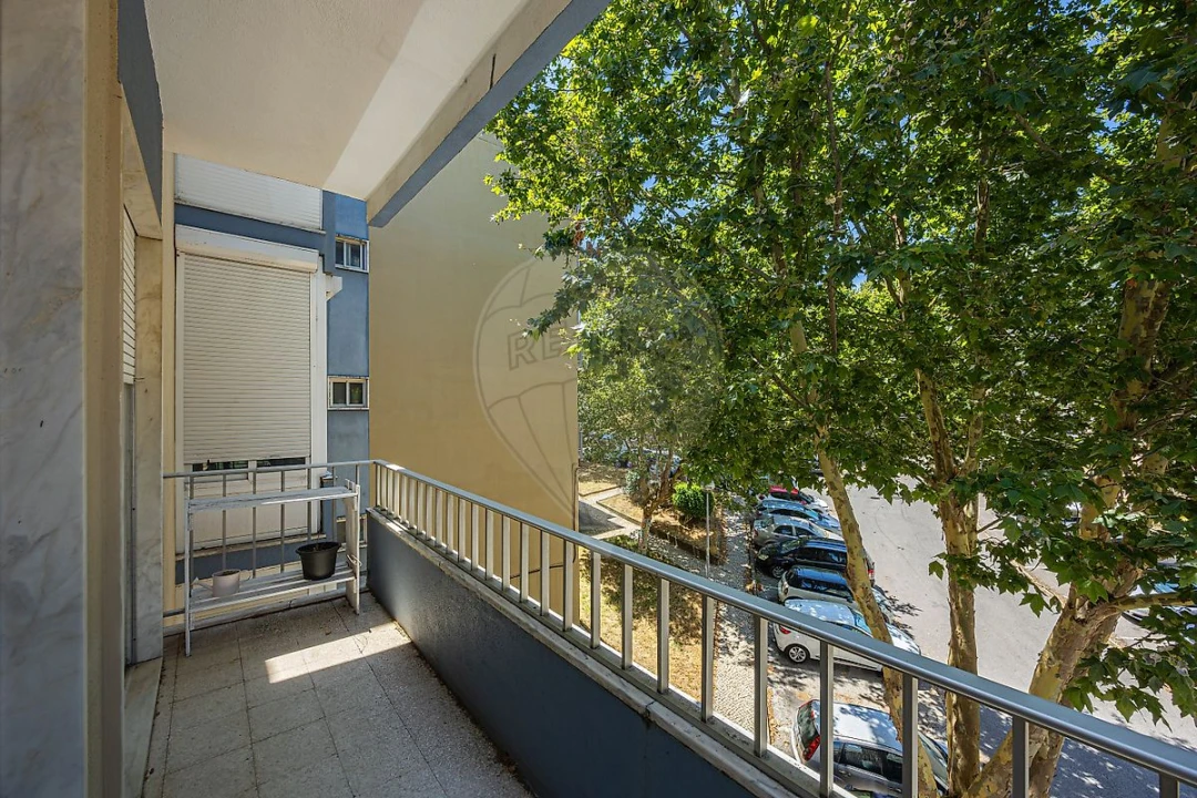 Apartamento T2 para Venda em Póvoa de Santa Iria e Forte da Casa Foto 12