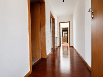 Apartamento T2 para Venda em Oliveira do Douro