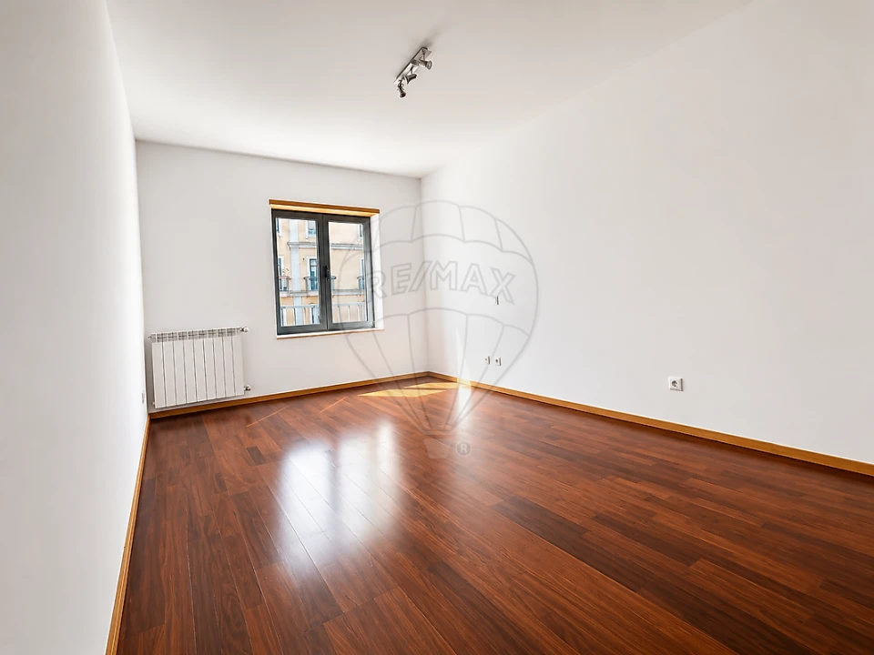 Apartamento T2 para Venda em Oliveira do Douro Foto 12