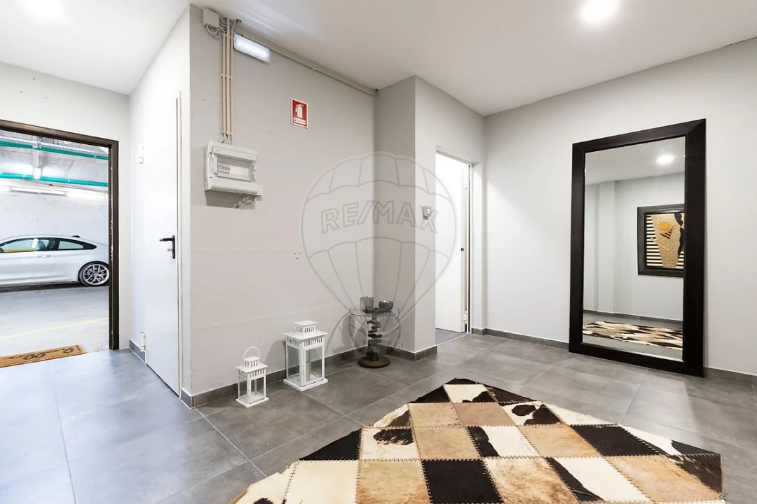 Moradia T7 para Venda em São Pedro da Cadeira Foto 44