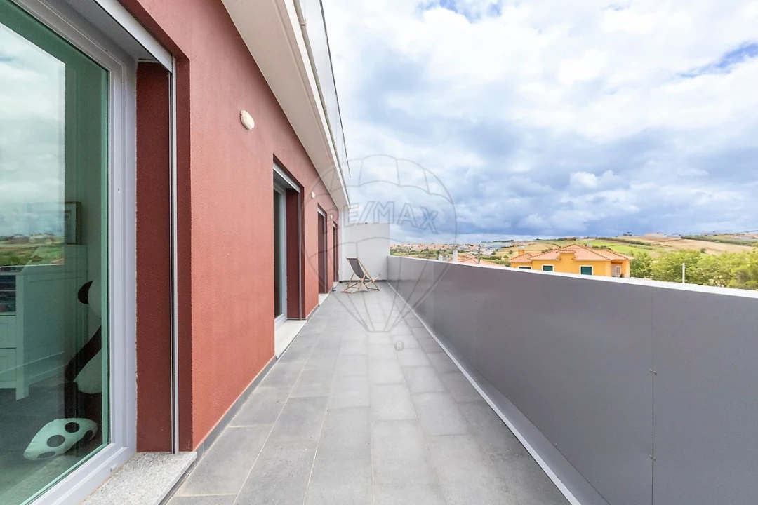 Moradia T7 para Venda em São Pedro da Cadeira Foto 33