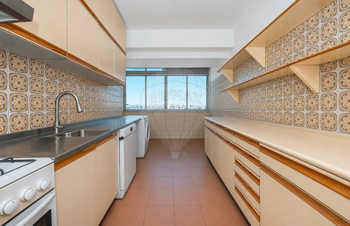 Apartamento T3 para Venda em Lumiar Foto 13