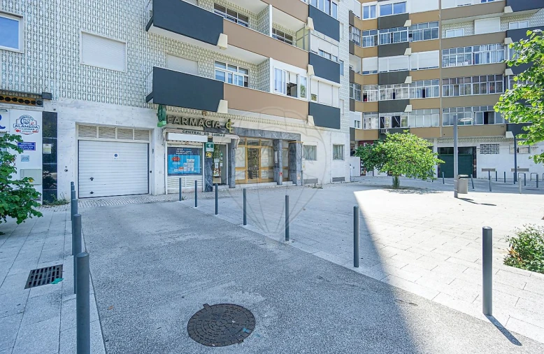 Apartamento T3 para Venda em Lumiar Foto 4