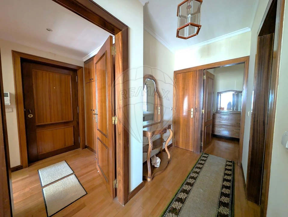 Apartamento T1 para Venda em Ovar, São João, Arada e São Vicente de Pereira Jusã Foto 4