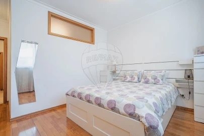 Apartamento T1 para Venda em Pedroso e Seixezelo