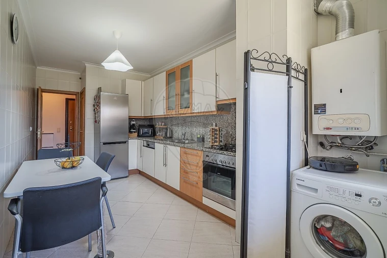 Apartamento T1 para Venda em Pedroso e Seixezelo Foto 8