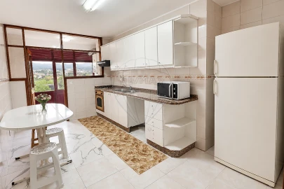 Apartamento T3 para Venda em Bougado (São Martinho e Santiago)