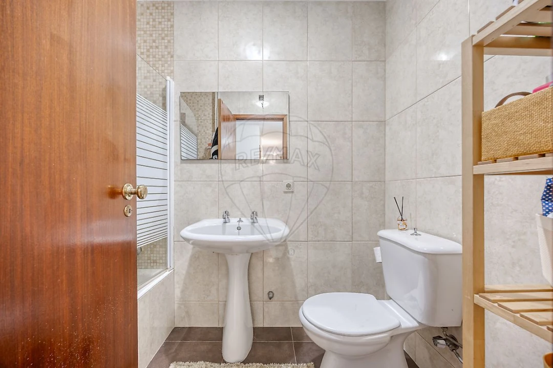 Apartamento T4 para Venda em Custóias, Leça do Balio e Guifões Foto 22