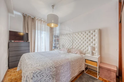 Apartamento T4 para Venda em Custóias, Leça do Balio e Guifões