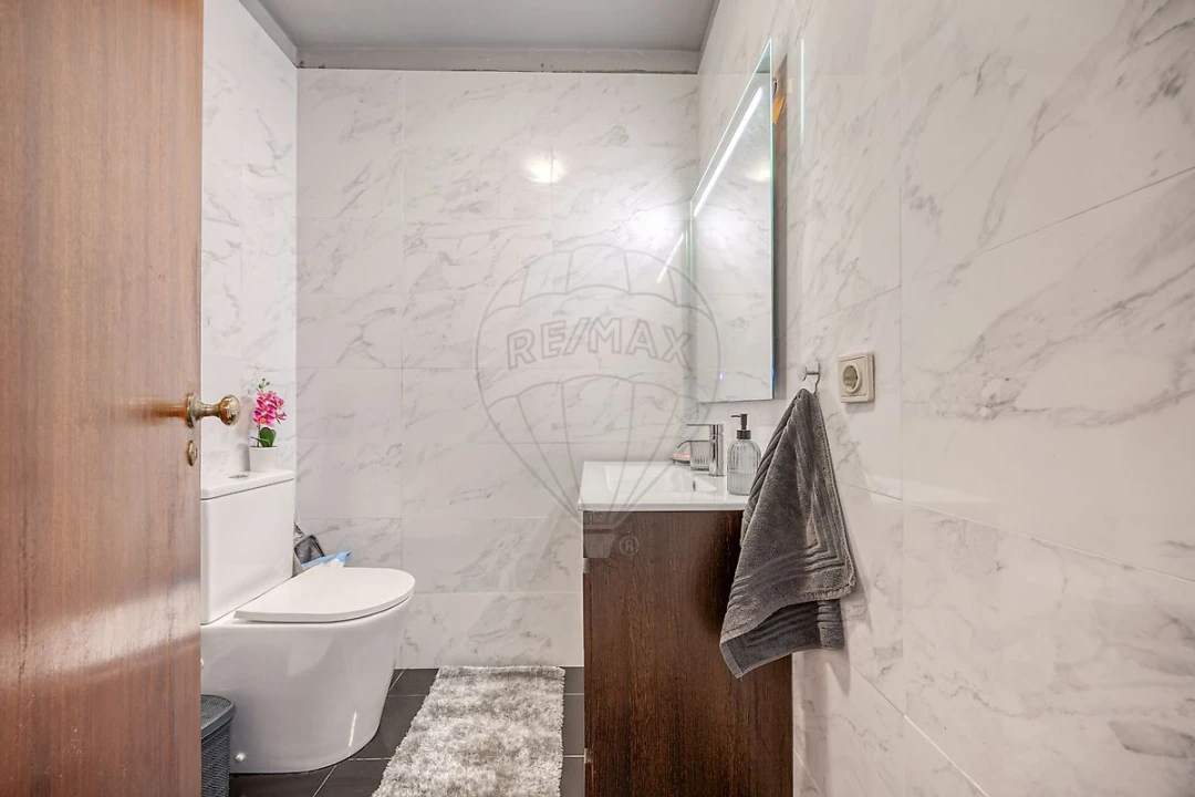 Apartamento T4 para Venda em Custóias, Leça do Balio e Guifões Foto 18