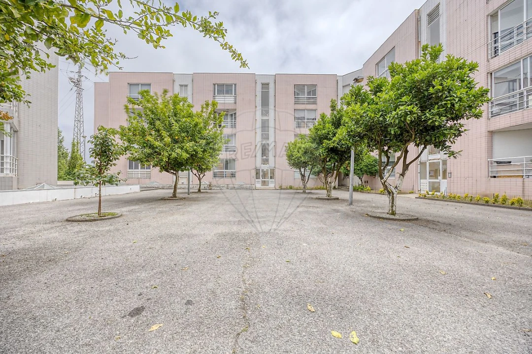 Apartamento T4 para Venda em Custóias, Leça do Balio e Guifões Foto 5