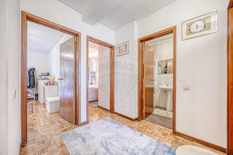Apartamento T4 para Venda em Custóias, Leça do Balio e Guifões Foto 19