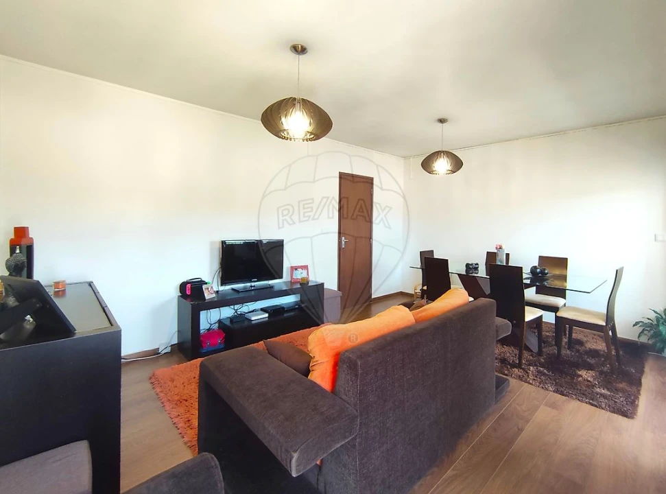 Apartamento T3 para Venda em São Silvestre Foto 3