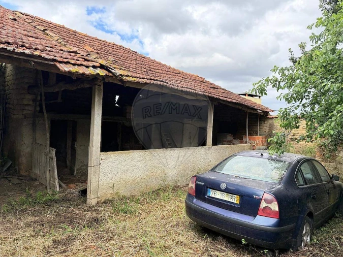 Moradia T3 para Venda em Sepins e Bolho Foto 4