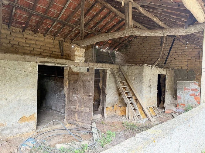 Moradia T3 para Venda em Sepins e Bolho Foto 5