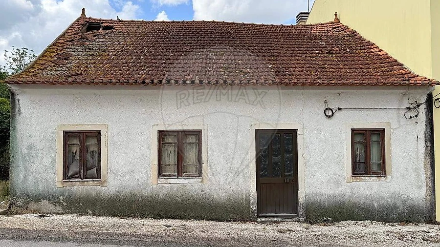 Moradia T3 para Venda em Sepins e Bolho