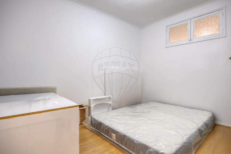 Apartamento T2 para Venda em Oliveira do Douro Foto 9