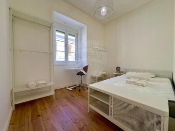Apartamento T3 para Arrendamento em Alcantara