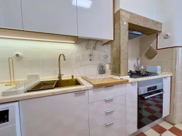 Apartamento T3 para Arrendamento em Alcantara