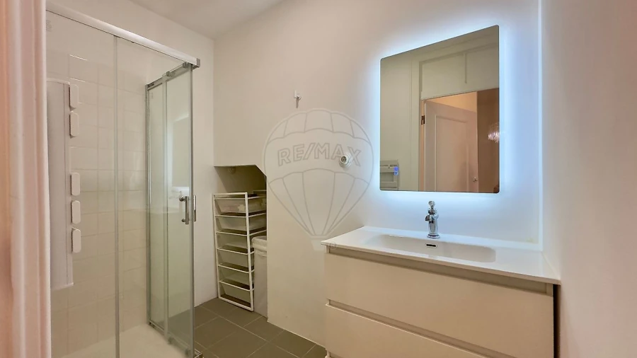 Apartamento T3 para Arrendamento em Alcantara Foto 14