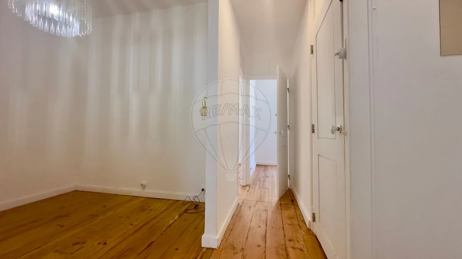 Apartamento T3 para Arrendamento em Alcantara Foto 16