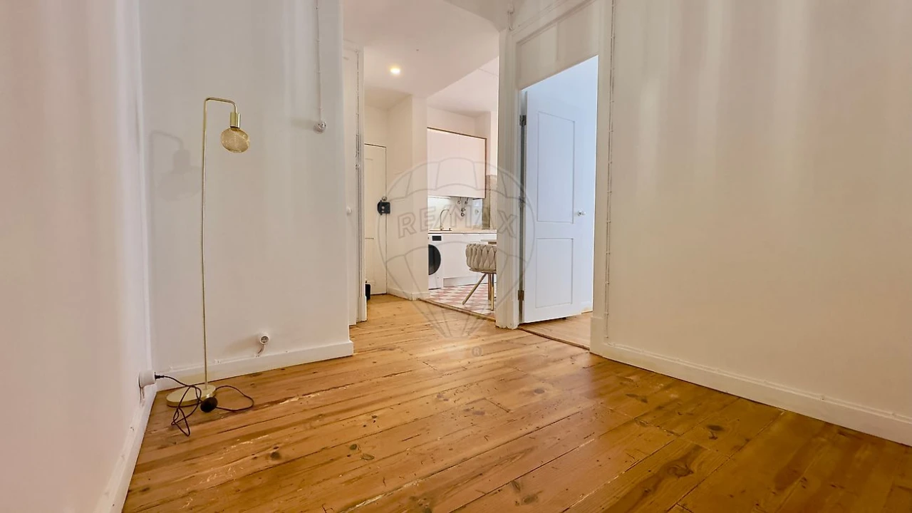 Apartamento T3 para Arrendamento em Alcantara Foto 11