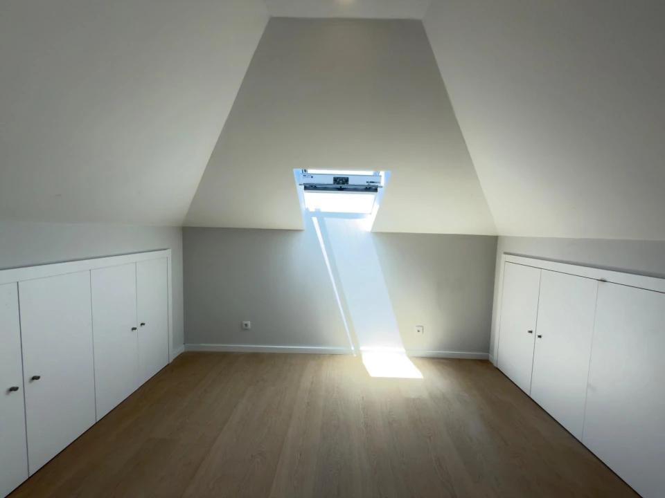Apartamento T2 para Venda em Carcavelos e Parede Foto 32