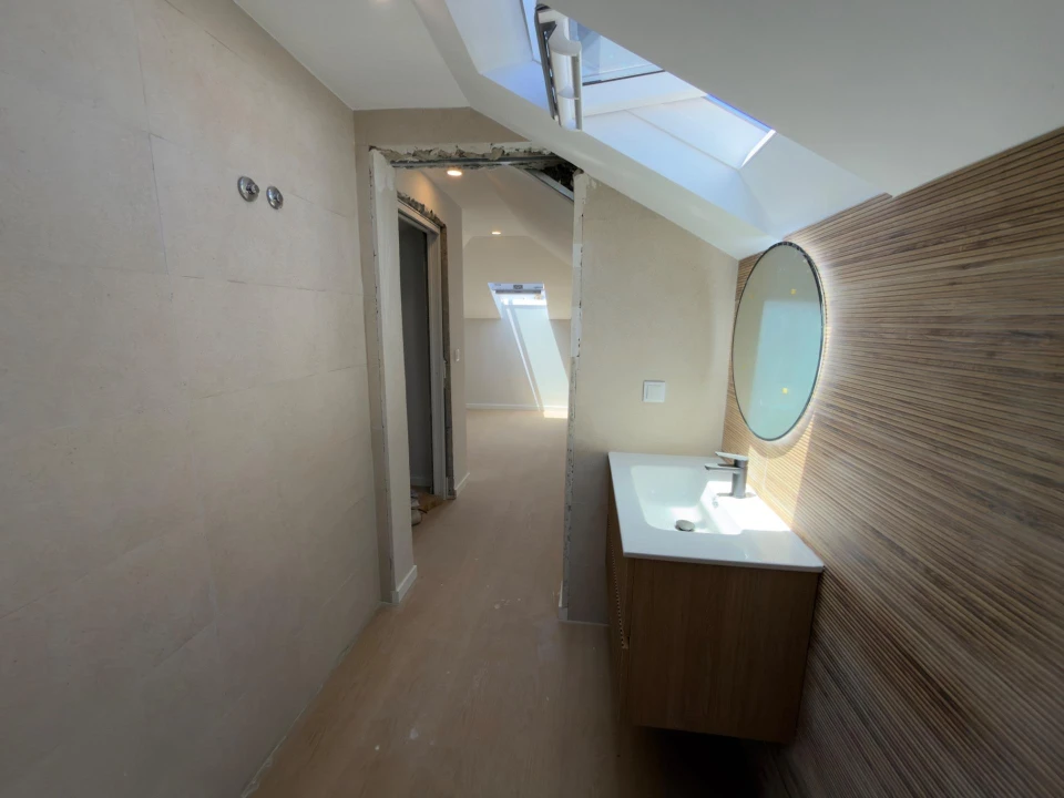 Apartamento T2 para Venda em Carcavelos e Parede Foto 38