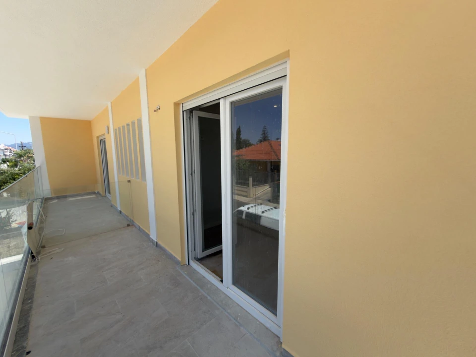 Apartamento T2 para Venda em Carcavelos e Parede Foto 40