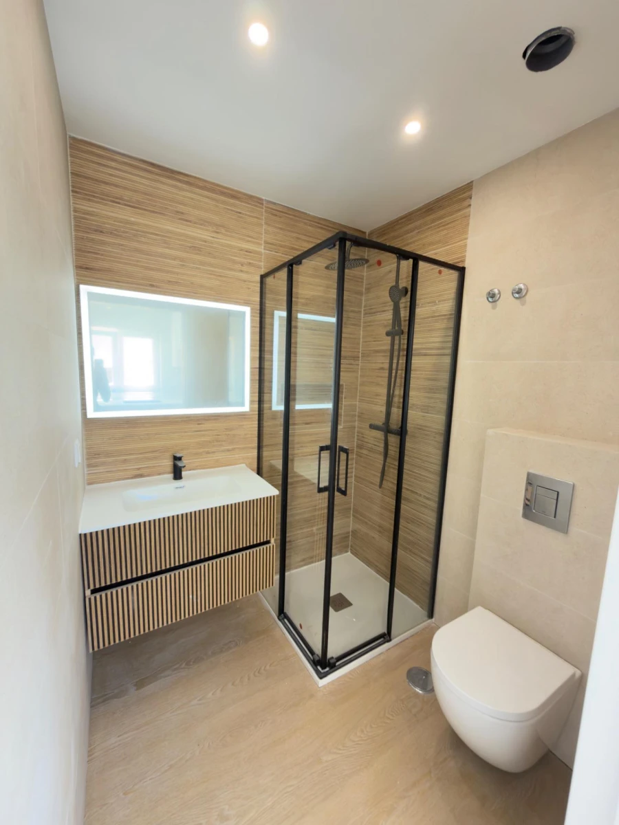 Apartamento T1 para Venda em Carcavelos e Parede Foto 33