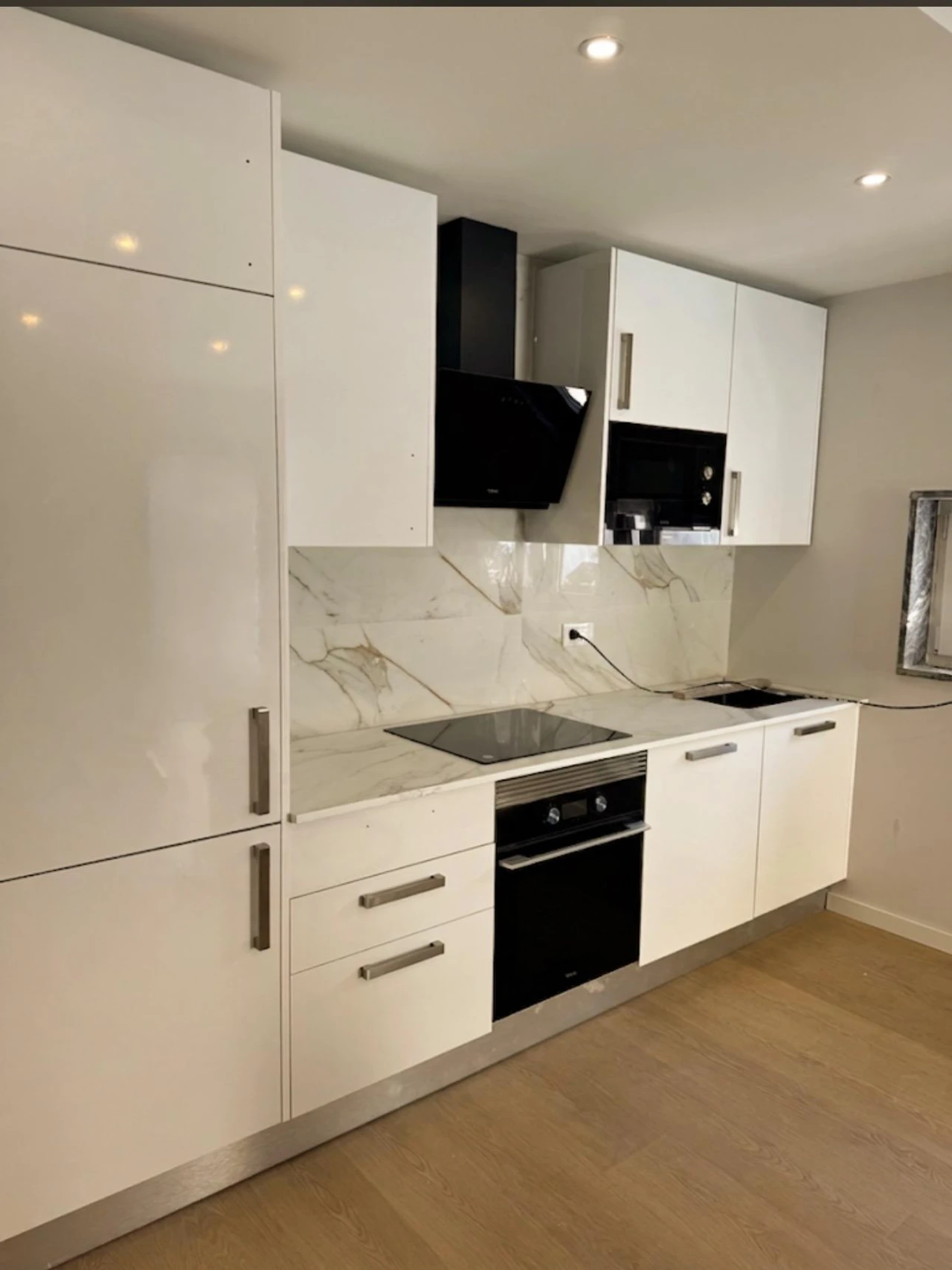 Moradia T1 para Venda em Carcavelos e Parede Foto 4