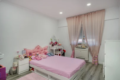 Apartamento T3 para Venda em Seixal, Arrentela e Aldeia de Paio Pires