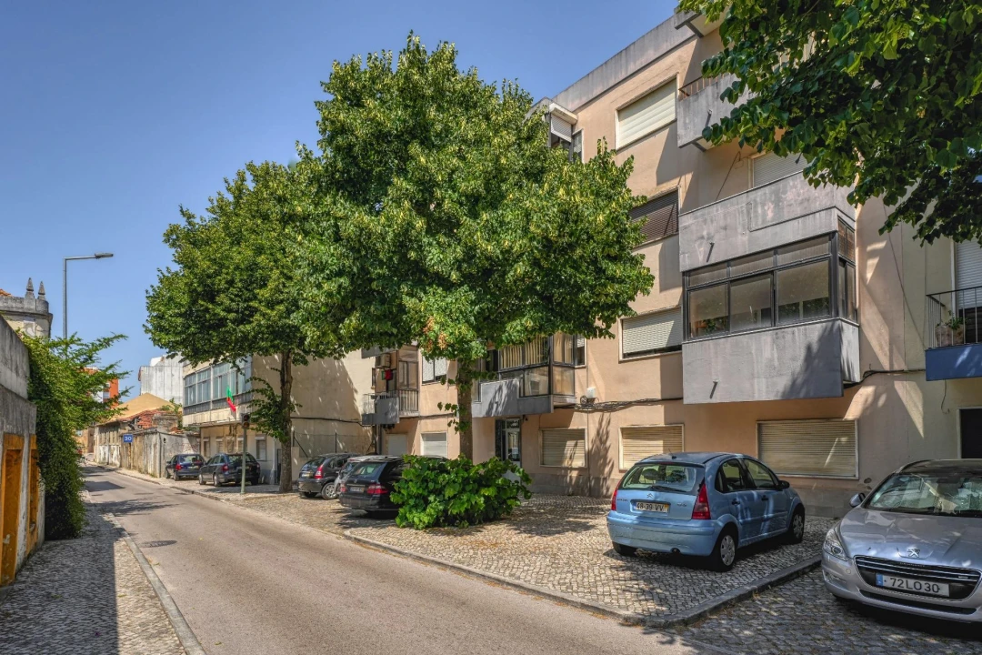 Apartamento T2 para Venda em Vila Franca de Xira Foto 26