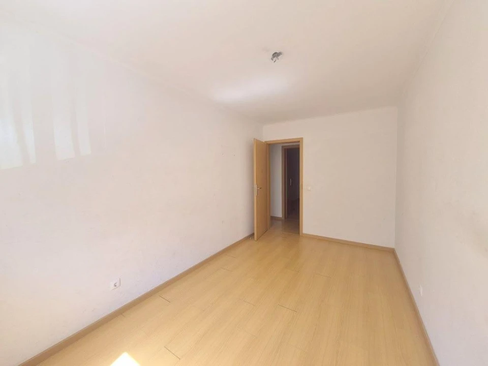 Apartamento T2 para Venda em Santa Clara Foto 16