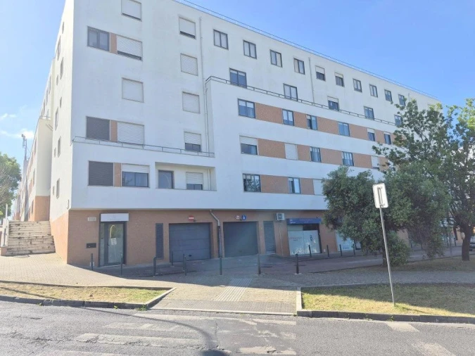 Apartamento T2 para Venda em Santa Clara Foto 2