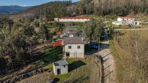 Moradia T1 para Venda em São João de Rei