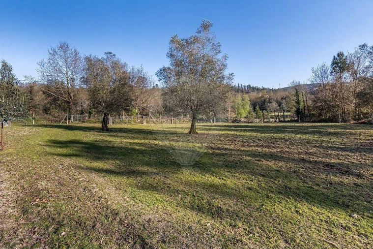 Moradia T1 para Venda em São João de Rei Foto 26