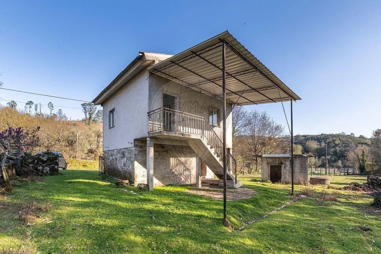 Moradia T1 para Venda em São João de Rei Foto 28