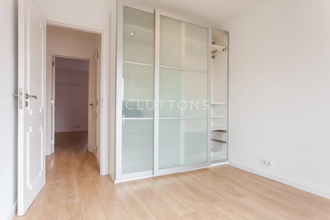 Apartamento T3 para Venda em Carcavelos e Parede Foto 11