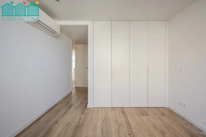 Apartamento T3 para Venda em Glória e Vera Cruz