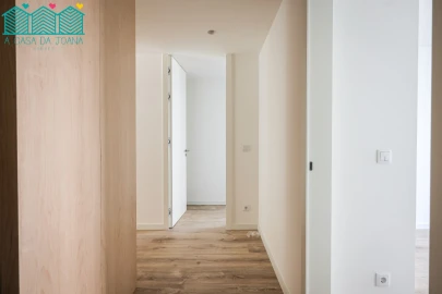 Apartamento T3 para Venda em Glória e Vera Cruz