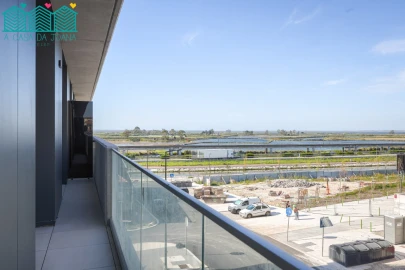 Apartamento T3 para Venda em Glória e Vera Cruz