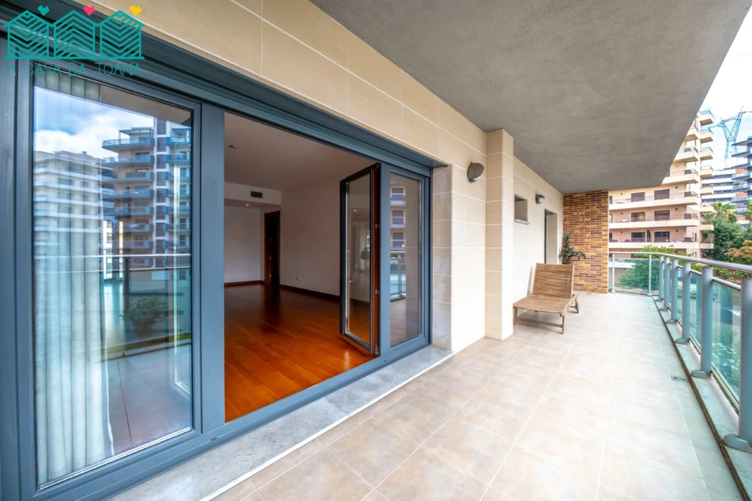 Apartamento T2 para Venda em Odivelas Foto 16
