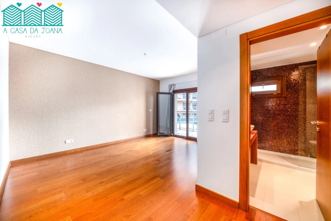 Apartamento T2 para Venda em Odivelas Foto 25