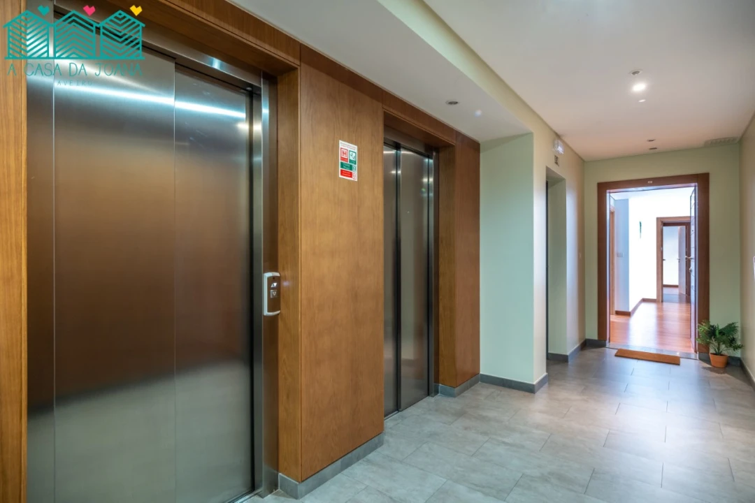 Apartamento T2 para Venda em Odivelas Foto 35